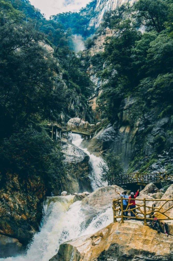 朕哥强哥携手登山家老李，共赴《三人成行》的非凡之旅